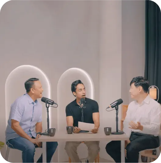 Fandi Ahmad, Kishan J and Dr Kevin Chua in the Noah podcast studio